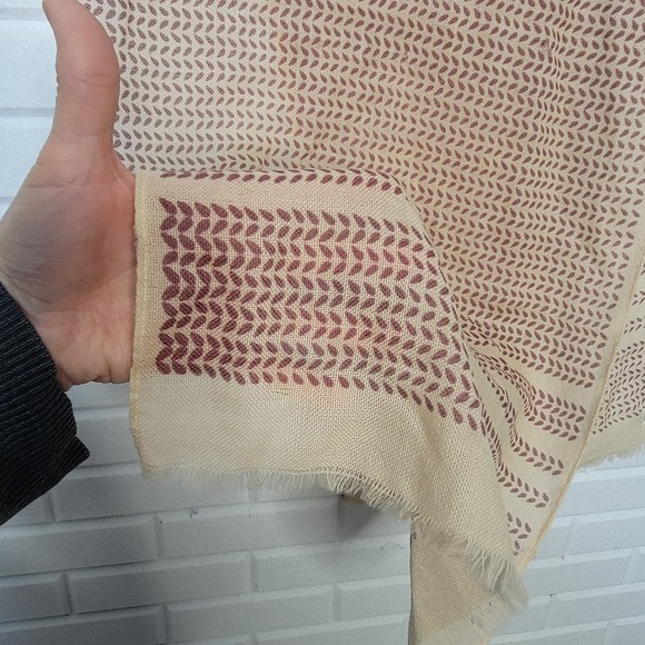 Vintage 70s Echo scarf  long lightweight wool cream rust quiet luxury minimalist - Picture 6 of 8